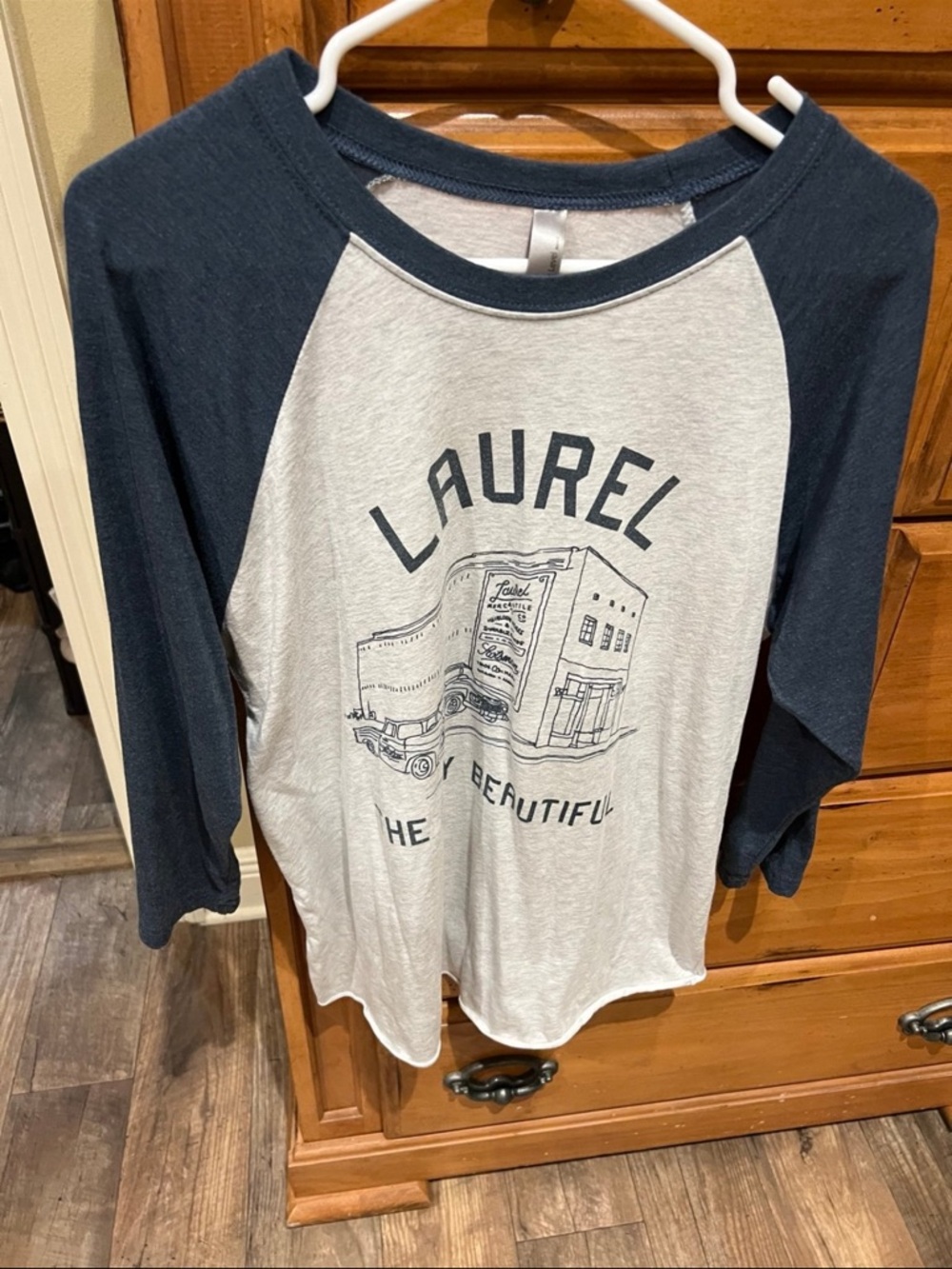 Laurel MS Tshirt
